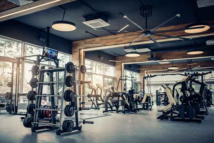 Dies sind 8 der grobsten Orte im Fitnessstudio laut Experten