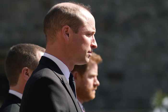 Dieser Royal ist die größte Hoffnung, William & Harry wieder zu vereinen, sagen Quellen