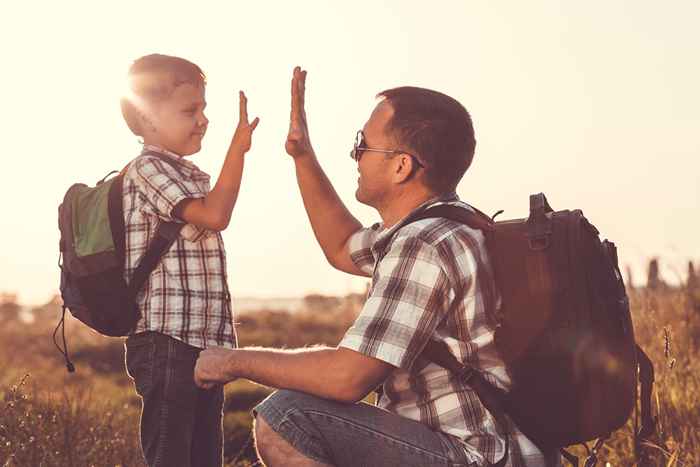 33 citazioni fantastiche sulla paternità solo i papà capiranno davvero