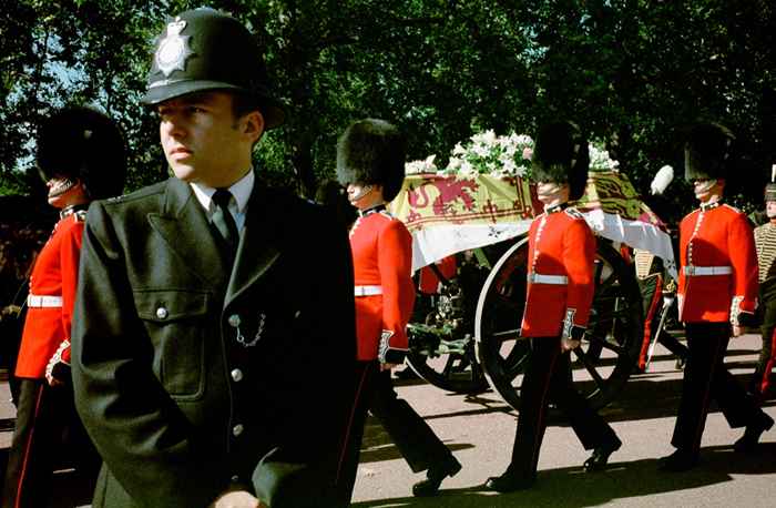 La princesa Diana fue enterrada sosteniendo este atesorado regalo