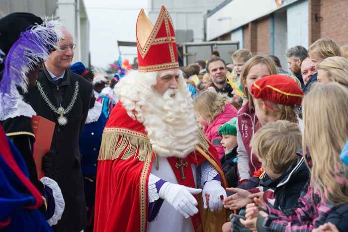 Dette er hva Saint Nicholas var den hellige av