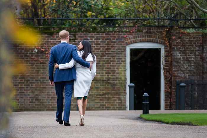 Los momentos de pareja más adorables de Harry y Meghan