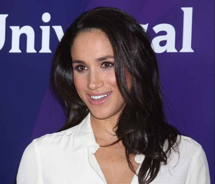 Meghan Markle vender mot tilbakeslag over Marie Antoinette Engagement Dress