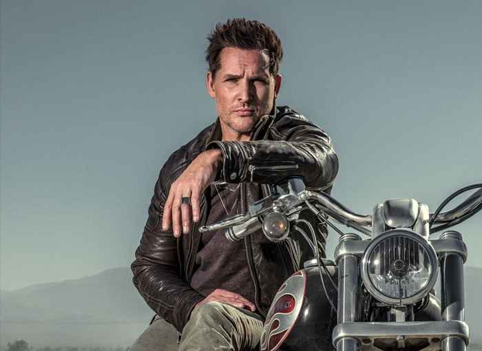 Peter Facinelli nel film che ha cambiato la sua vita e perché i veri uomini guidano