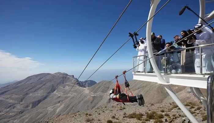 Die längste Zip-Linie der Welt ist epischer als Sie es sich jemals vorgestellt haben, video