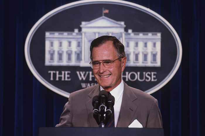 Por que amante de meias ao longo da vida George H.C. Bush será enterrado neste par