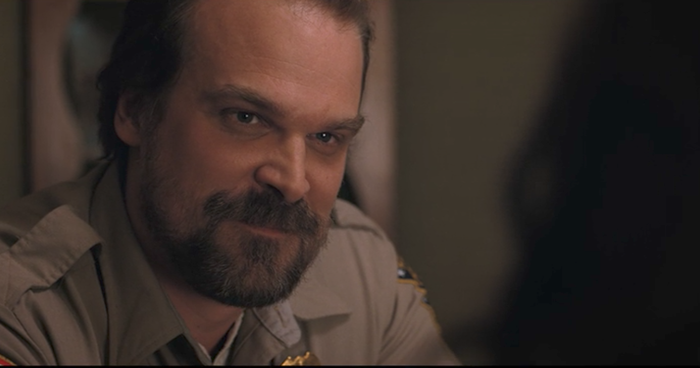 7 razones por las que nos estamos enamorando <em> Cosas extrañas' </em> Jim Hopper