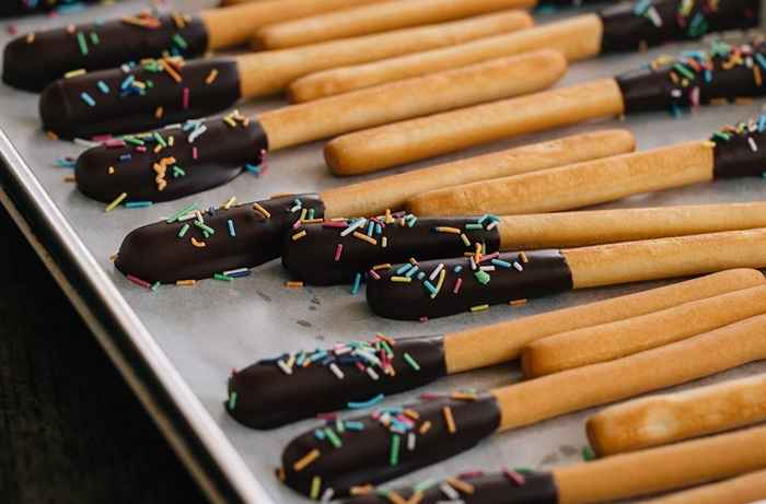 Celebrity Chef se vuelve viral por su genio de bocadillos escolares de último minuto para niños