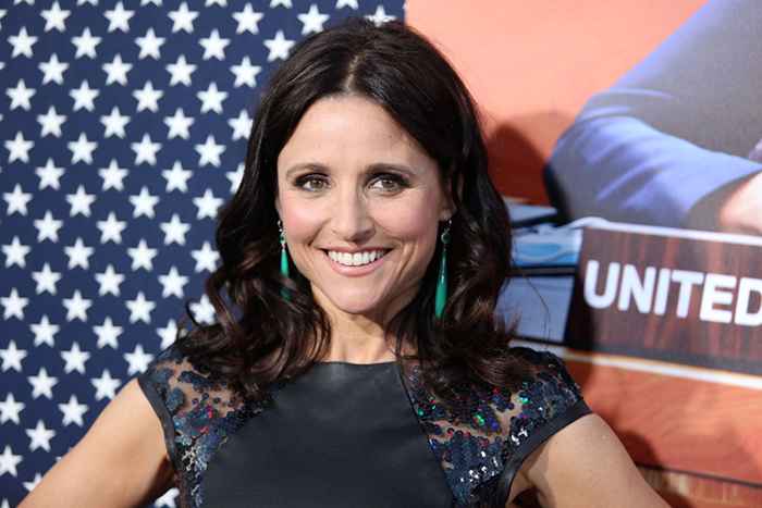 Julia Louis-Dreyfus smeller Brett Kavanaugh i priser tale