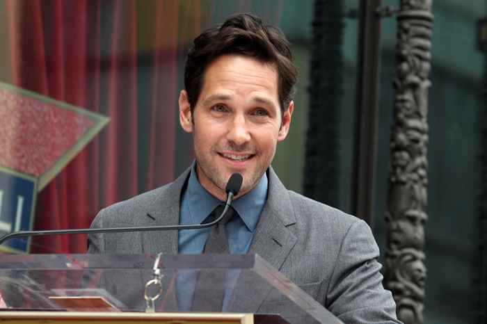 La gente no puede superar la apariencia de edad de Paul Rudd