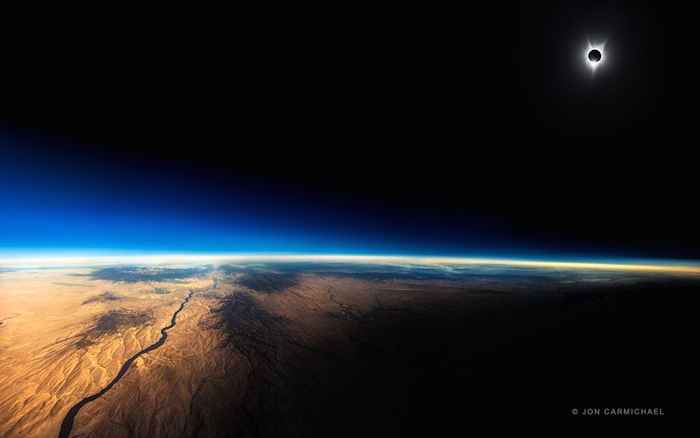 Voir la photo la plus à couper le souffle jamais prise dans un avion commercial