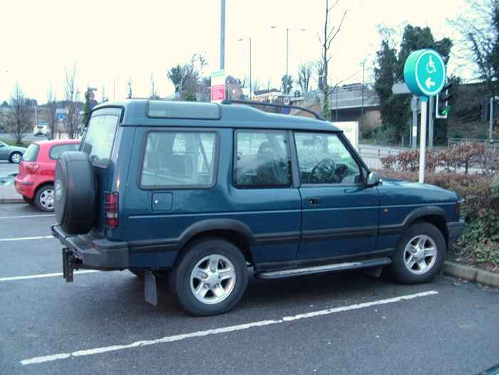 Die 30 schlimmsten Autos der letzten 30 Jahre haben